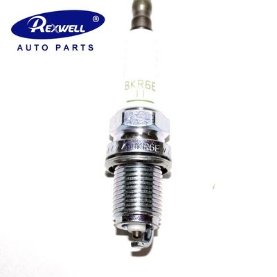 Garandeerde sparkpluggen voor de Iridium-motor BKR6E11 MS851358 voor de Mitsubishi Pajero V31W 4G64